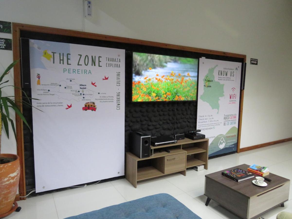 Albore Hostal Pereira Ngoại thất bức ảnh
