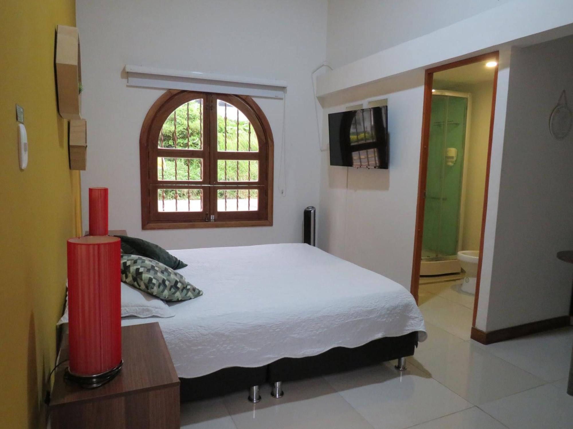 Albore Hostal Pereira Ngoại thất bức ảnh