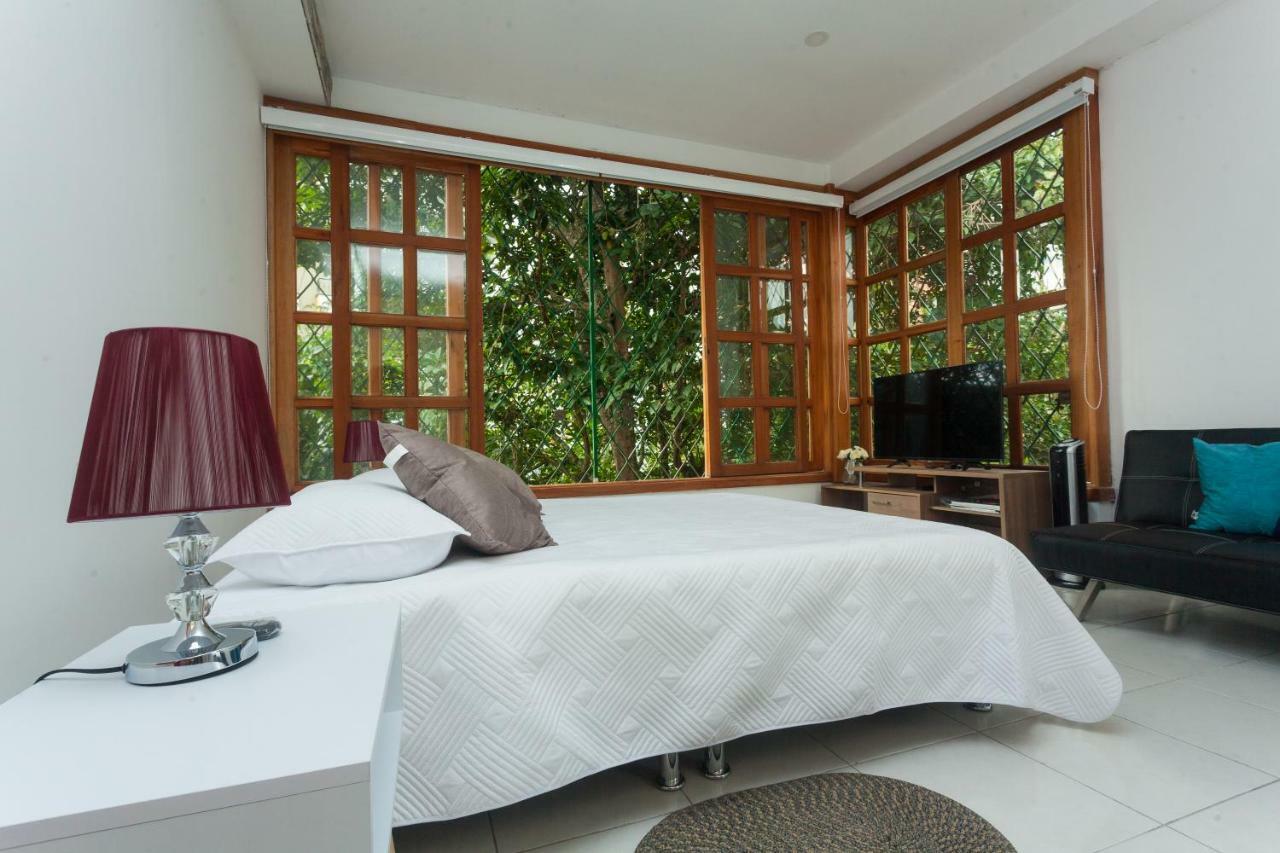 Albore Hostal Pereira Ngoại thất bức ảnh