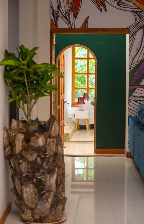 Albore Hostal Pereira Ngoại thất bức ảnh