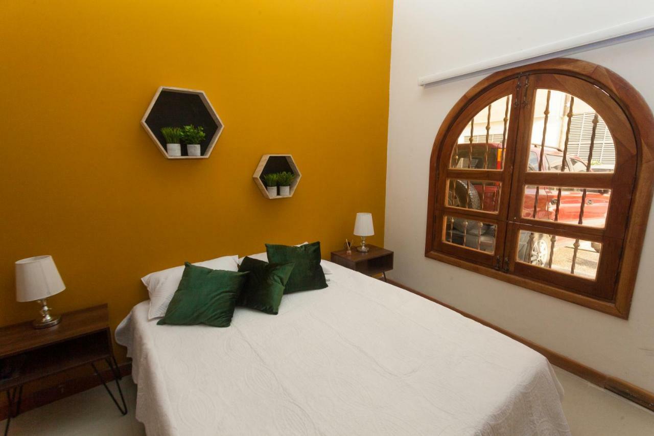 Albore Hostal Pereira Ngoại thất bức ảnh